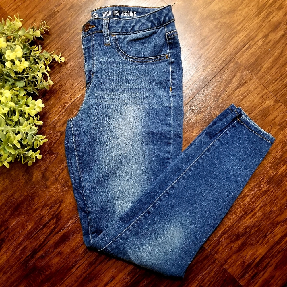 So + High Rise + Jegging + Blue + Size 9